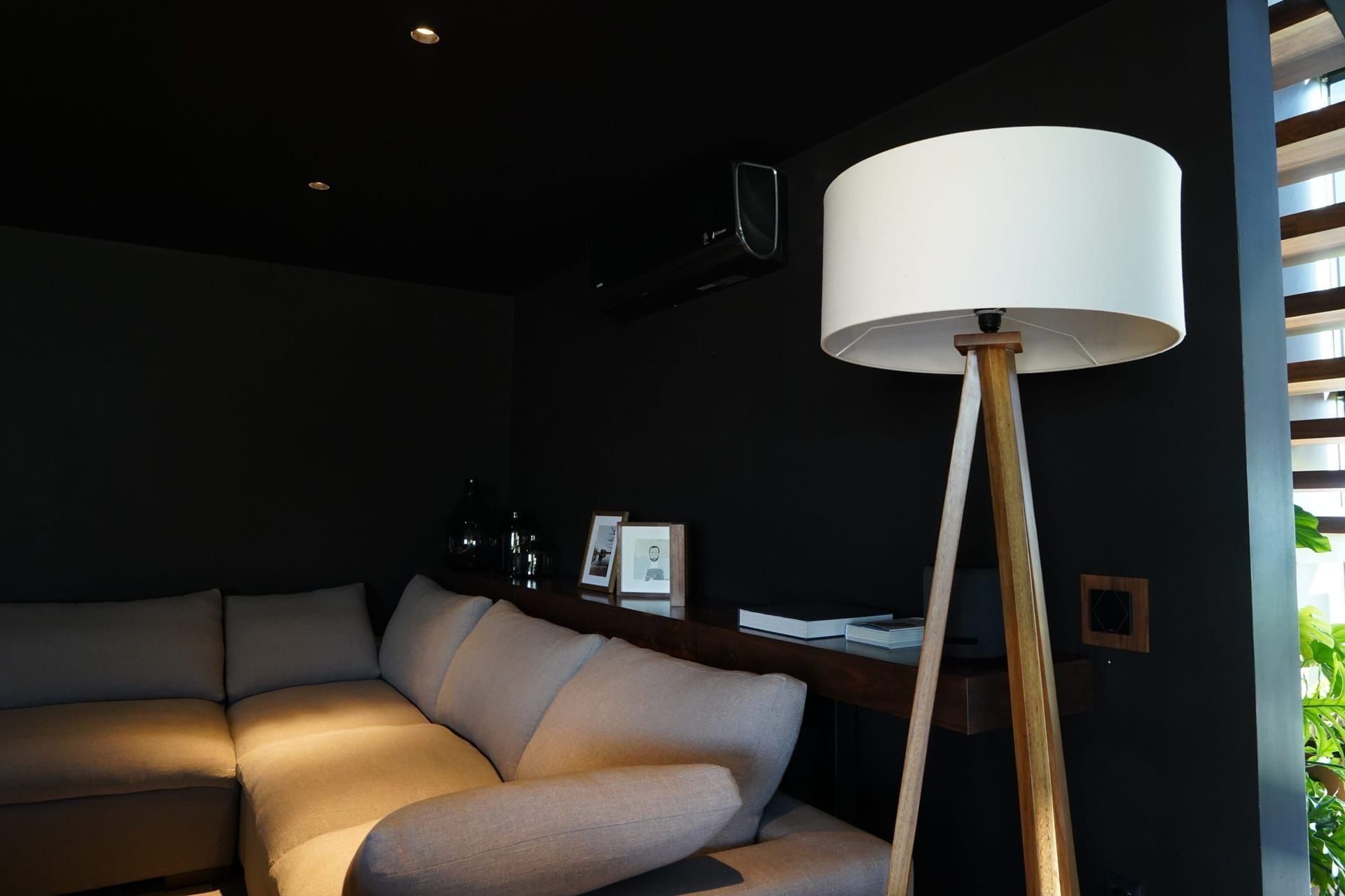 Woodlands Home — LOXONE automation by Grizzly Tec