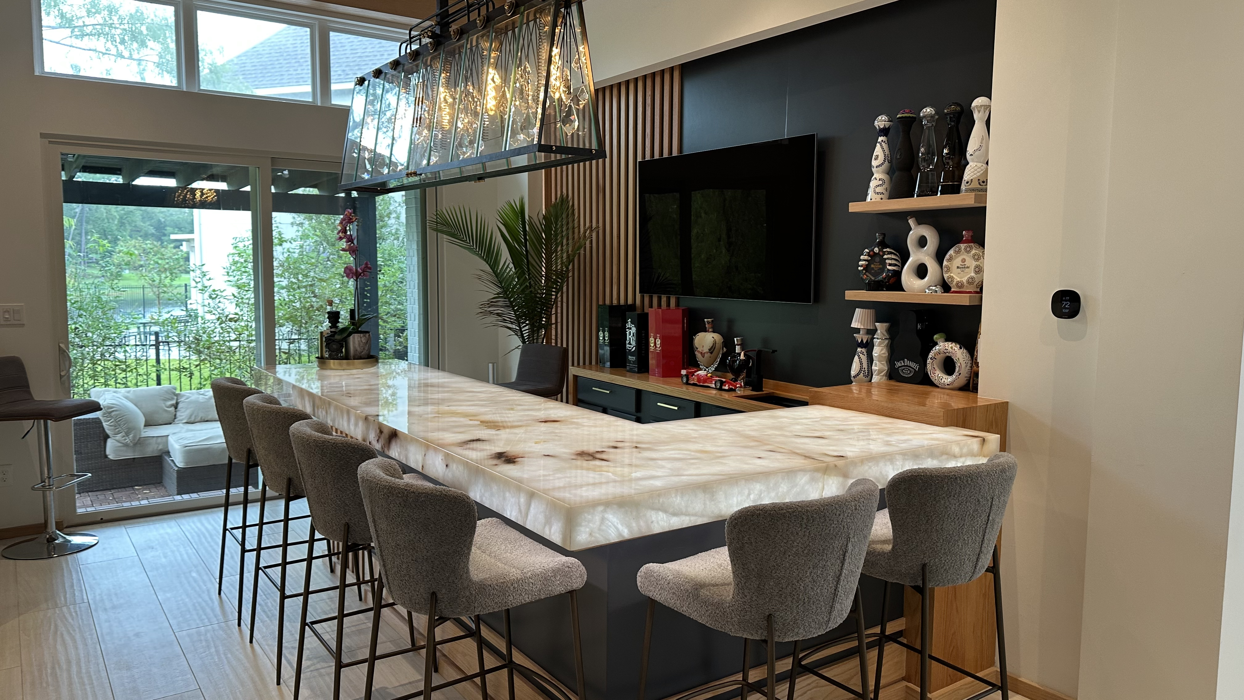 Smart home bar lighting in The Woodlands